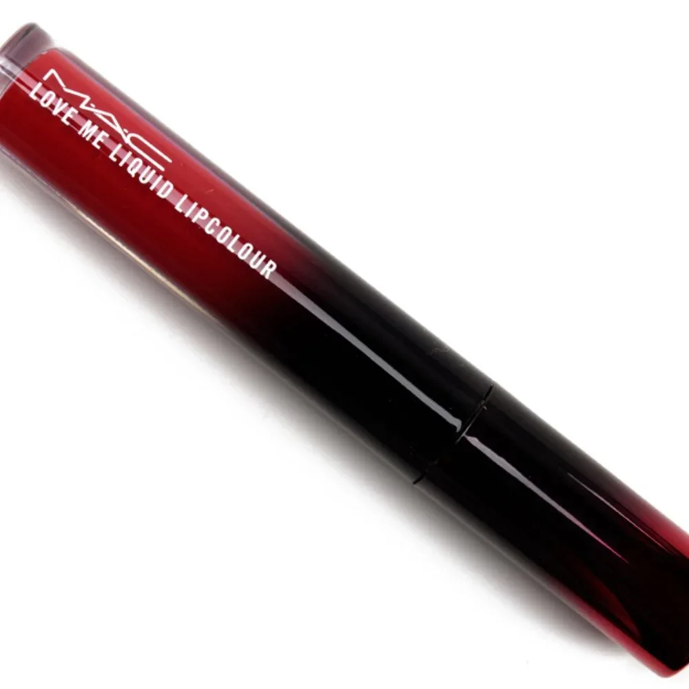 MAC DEIFY ME 481 hydrating Liquid Lipstick NIB Lipcolour Love Me